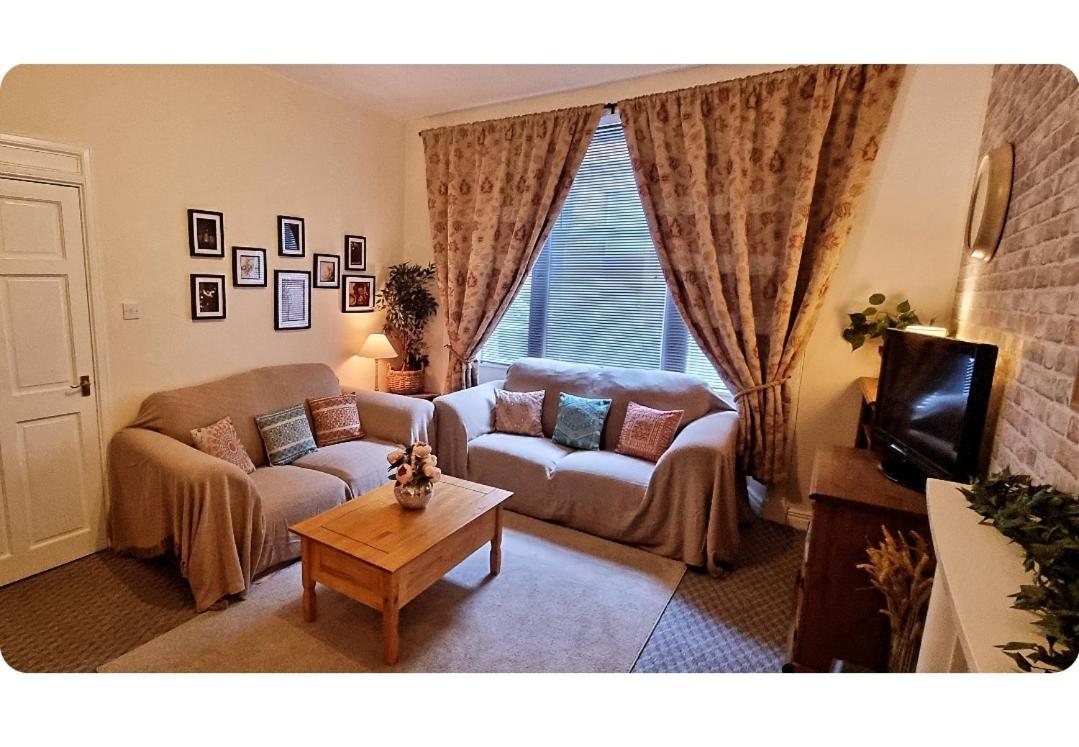 Entire, Main Door, Pet Friendly, Home Away From Home, East Ayrshire Newmilns Екстер'єр фото