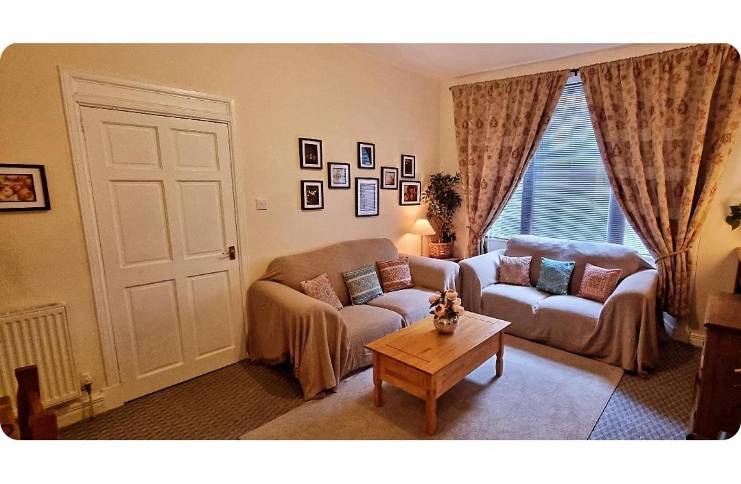 Entire, Main Door, Pet Friendly, Home Away From Home, East Ayrshire Newmilns Екстер'єр фото